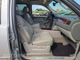 2010 Chevrolet Tahoe LTZ 1LZ - miniatura 16
