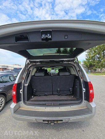 2010 Chevrolet Tahoe LTZ 1LZ - miniatura 15