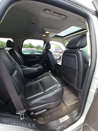2010 Chevrolet Tahoe LTZ 1LZ - miniatura 17