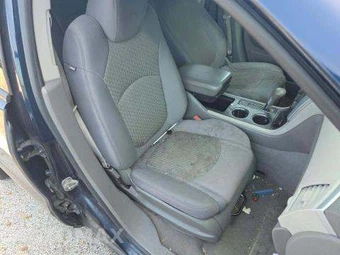 2010 Chevrolet Traverse LS 1LS – miniatura 18