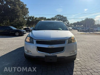 2010 Chevrolet Traverse LT - miniatura 8