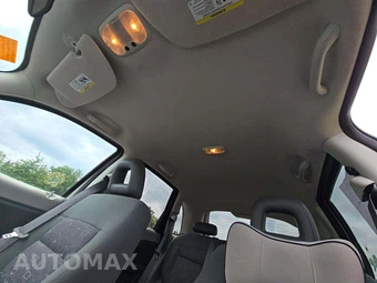 2010 Chrysler PT Cruiser Classic – miniatura 11