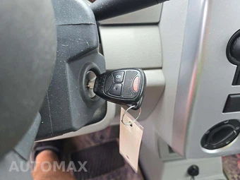 2010 Chrysler PT Cruiser Classic – miniatura 8