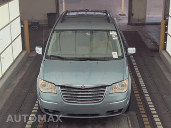 2010 Chrysler Town & Country Limited 121.2" WB – miniatura 2