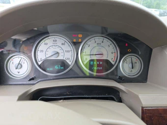 2010 Chrysler Town & Country LX 121.2" WB – miniatura 9
