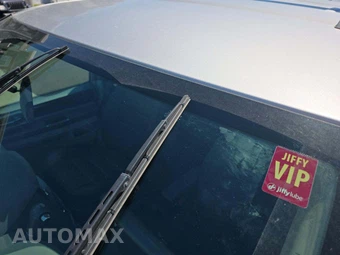2010 Chrysler Town & Country Touring 121.2" WB – miniatura 22