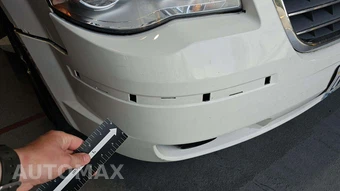 2010 Chrysler Town & Country Touring 121.2" WB – miniatura 36