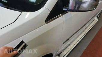 2010 Chrysler Town & Country Touring 121.2" WB – miniatura 40