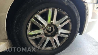 2010 Chrysler Town & Country Touring 121.2" WB – miniatura 70