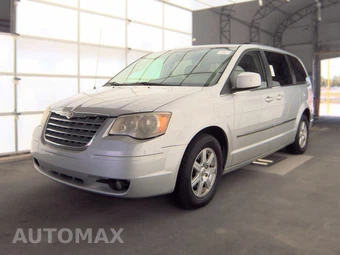 2010 Chrysler Town & Country Touring Plus 121.2" WB