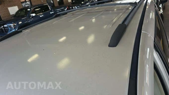 2010 Chrysler Town & Country Touring Plus 121.2" WB – miniatura 31