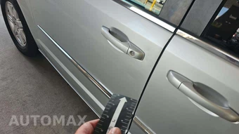 2010 Chrysler Town & Country Touring Plus 121.2" WB – miniatura 36