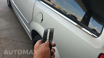 2010 Chrysler Town & Country Touring Plus 121.2" WB – miniatura 41