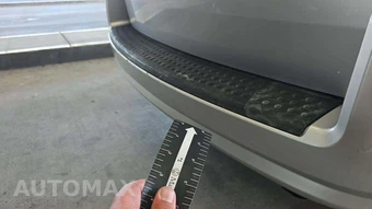 2010 Chrysler Town & Country Touring Plus 121.2" WB – miniatura 44