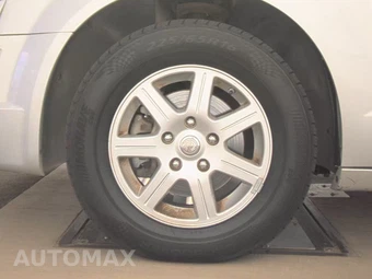 2010 Chrysler Town & Country Touring Plus 121.2" WB – miniatura 9