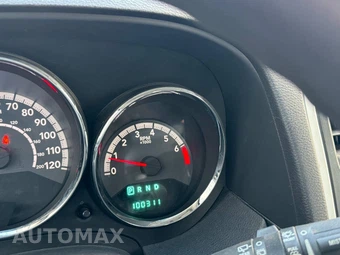 2010 Dodge Caliber SXT - miniatura 21