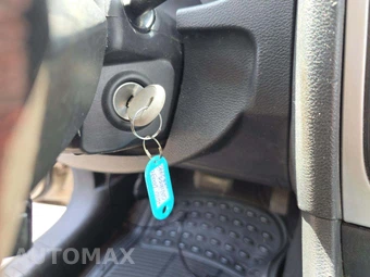 2010 Dodge Caliber SXT – miniatura 8