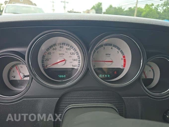2010 Dodge Challenger R/T – miniatura 9