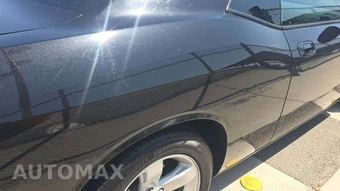 2010 Dodge Challenger R/T - miniatura 21