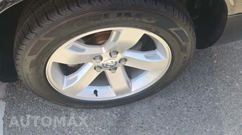 2010 Dodge Challenger R/T - miniatura 29
