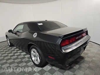 2010 Dodge Challenger R/T - miniatura 6