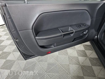2010 Dodge Challenger R/T - miniatura 9