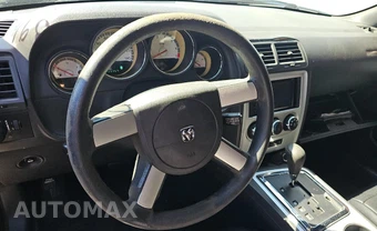 2010 Dodge Challenger SE - miniatura 5