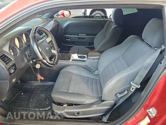 2010 Dodge Challenger SE – miniatura 7
