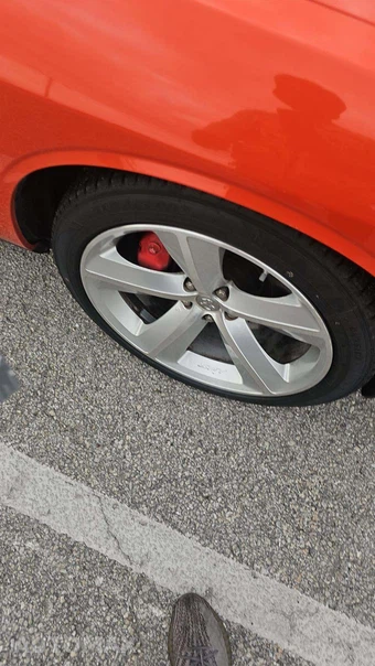 2010 Dodge Challenger SRT8 – miniatura 31