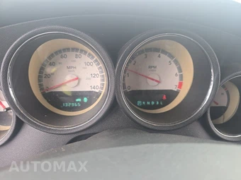 2010 Dodge Charger SXT – miniatura 12