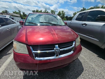 2010 Dodge Grand Caravan Crew Minivan 121.2" WB – miniatura 2
