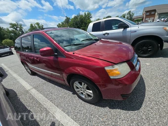 2010 Dodge Grand Caravan Crew Minivan 121.2" WB – miniatura 3