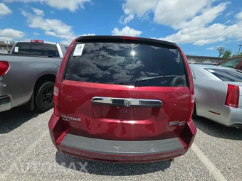 2010 Dodge Grand Caravan Crew Minivan 121.2" WB – miniatura 5