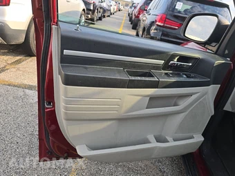 2010 Dodge Grand Caravan SE Minivan 121.2" WB – miniatura 9