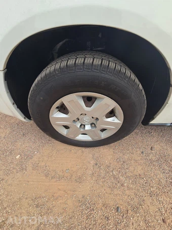 2010 Dodge Grand Caravan SE Minivan 121.2" WB - miniatura 15
