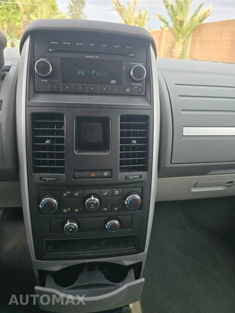 2010 Dodge Grand Caravan SE Minivan 121.2" WB - miniatura 36