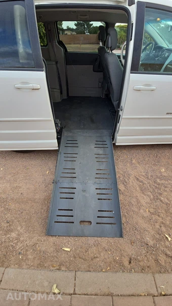 2010 Dodge Grand Caravan SE Minivan 121.2" WB - miniatura 14