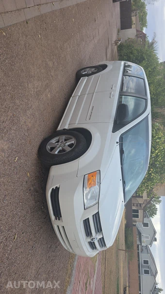 2010 Dodge Grand Caravan SE Minivan 121.2" WB - miniatura 30