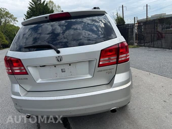 2010 Dodge Journey R/T - miniatura 3