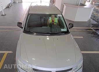 2010 Dodge Journey SE – miniatura 2