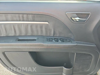 2010 Dodge Journey SXT - miniatura 9