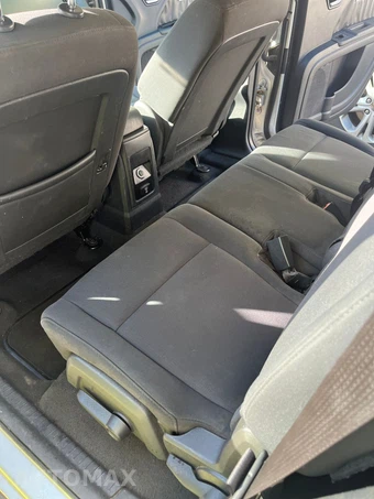 2010 Dodge Journey SXT – miniatura 8