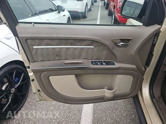 2010 Dodge Journey SXT – miniatura 9