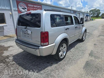 2010 Dodge Nitro Shock - miniatura 3