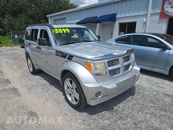 2010 Dodge Nitro Shock - miniatura 4