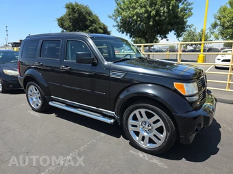 2010 Dodge Nitro SXT – miniatura 3
