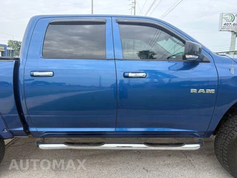 2010 Dodge Ram 1500 SLT Crew Cab Short Bed - miniatura 17