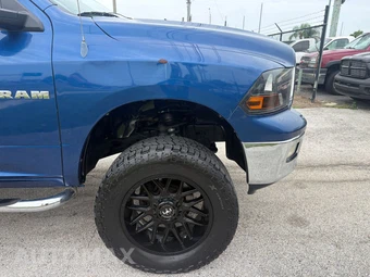2010 Dodge Ram 1500 SLT Crew Cab Short Bed - miniatura 18