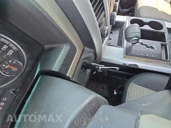 2010 Dodge Ram 1500 SLT Crew Cab Short Bed - miniatura 8