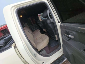 2010 Dodge Ram 1500 SLT Extended Cab Medium Bed - miniatura 16